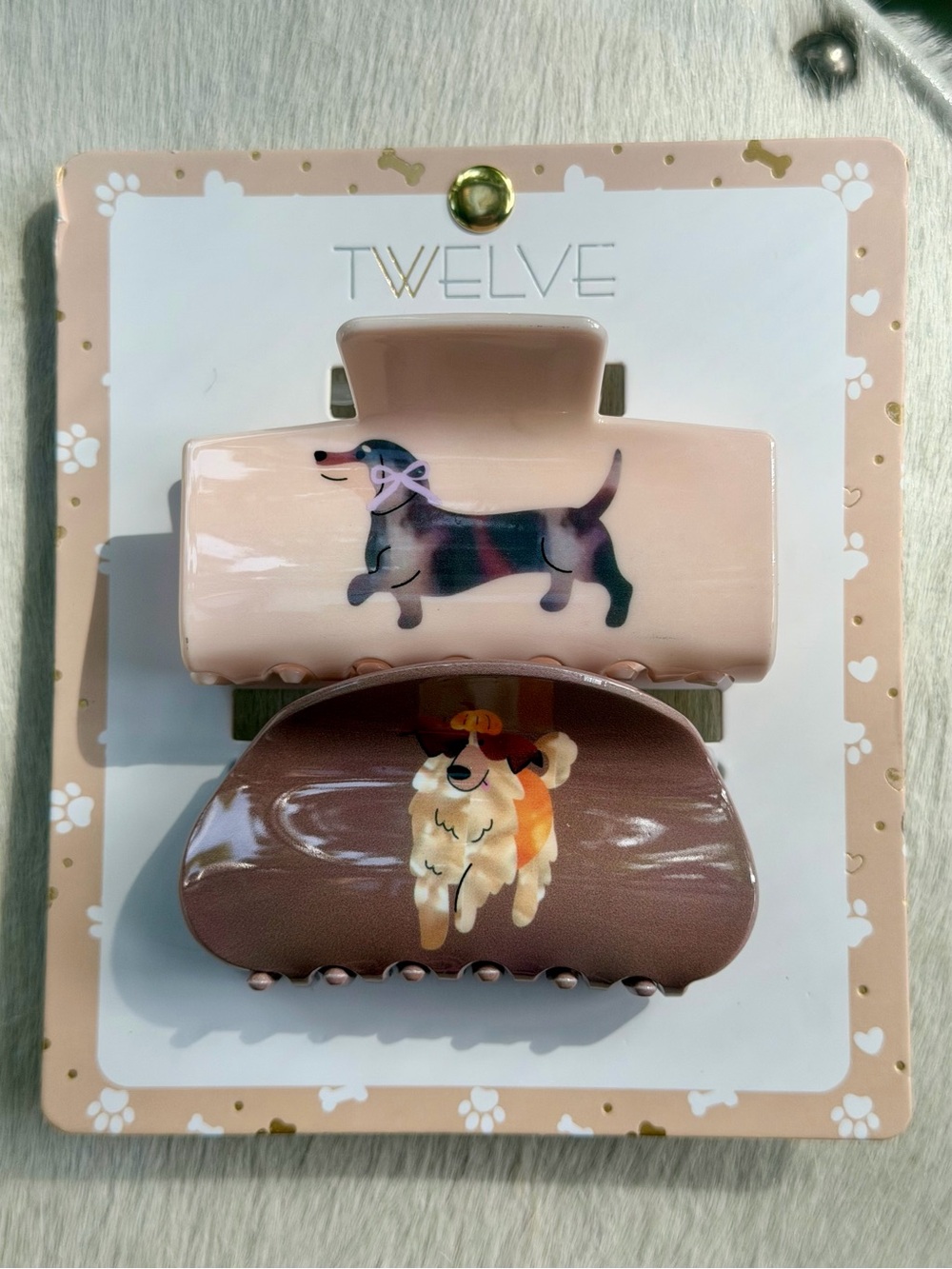 Twelve Dog Print Hair Clips 2pc Set Dachshund Hound Acetate Claw Brown Tan NWT